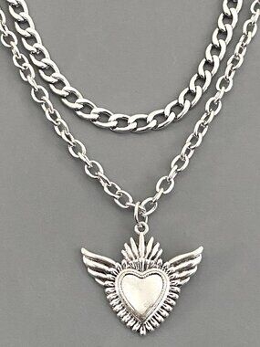 NEW, 2 pcs/set layered silver necklaces SACRED HEART WINGS edgy punk goth alt